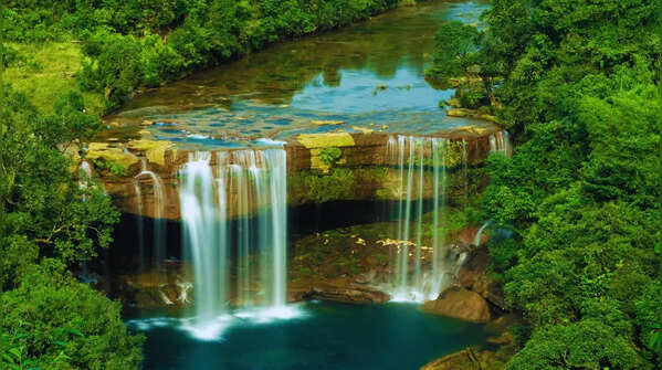 Chase waterfalls in Meghalaya