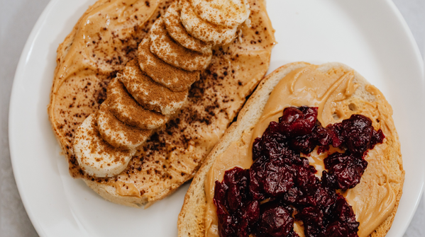 Banana caramel toast