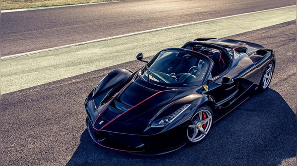 Ferrari LaFerrari Aperta