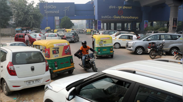 Aim to Reduce Congestion Near Busy Metro Hubs