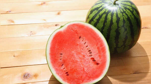 10 watermelon recipes you can make in just 5 minutes for a summer party