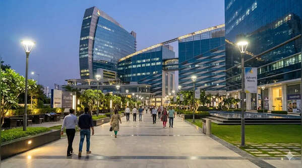 Evening stroll at Advant Navis, Sector 142