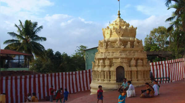 Gavi Gangadhareshwara Temple – Exact sunlight alignment