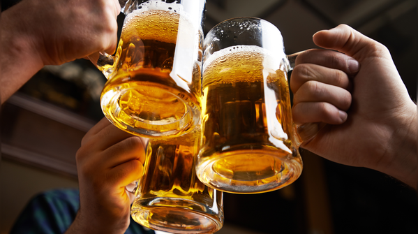 How to make beer at home using yeast