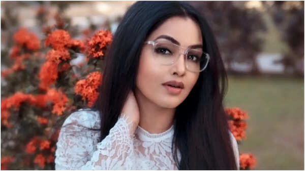 Shubhangi Photos