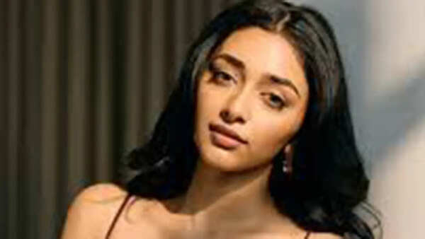 Preity Mukhundhan Photos