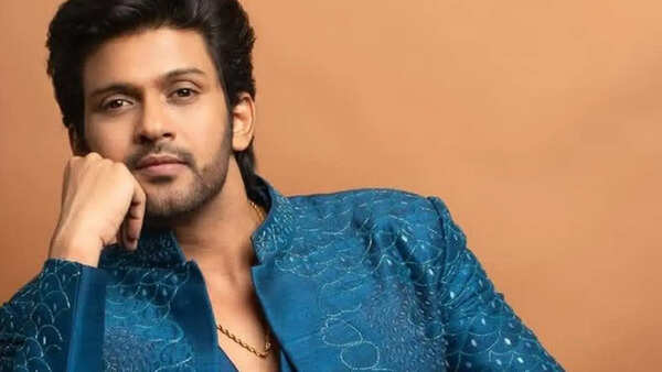Naveen Polishetty Photos
