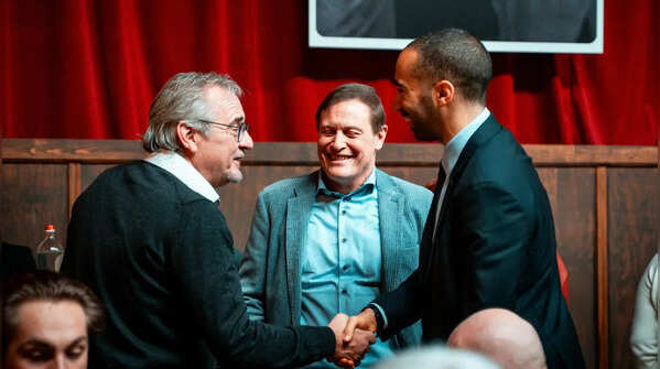 The 3-Second Rule for Eye Contact