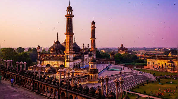 Lucknow: Only chasing food and missing the cultural side