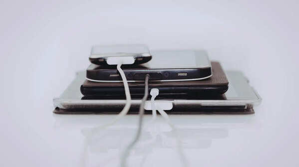 Stacking electronics together