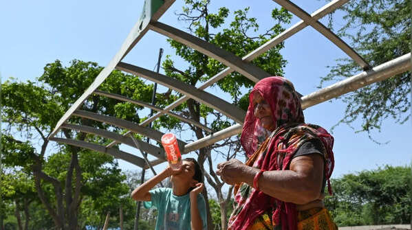 Delhi braces for heat spike