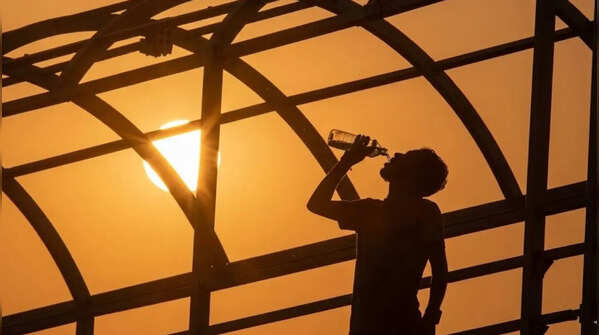 Bengaluru reels under rising heat