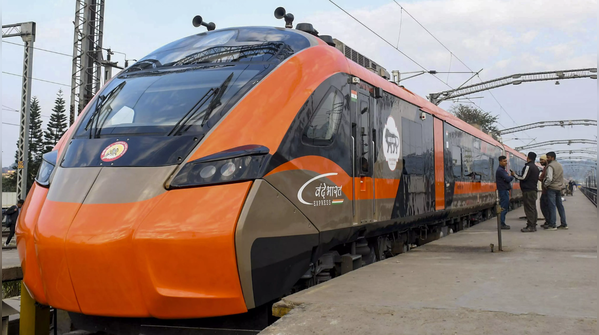 Strong Passenger Response to Sleeper Trains