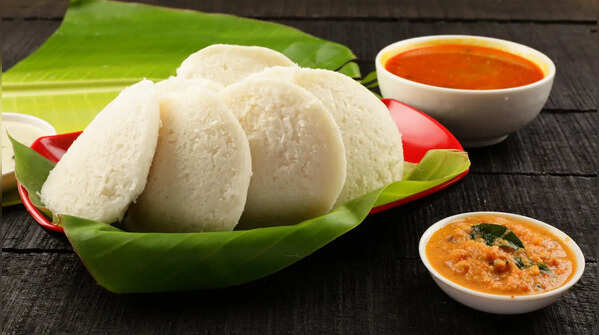 How to make soft and fluffy idlis at home
