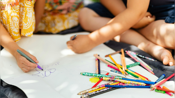 It encourages creativity and flexible thinking
