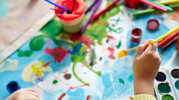 It strengthens fine motor control
