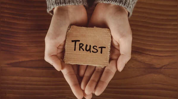 Never trust someone who praises everyone – True opinion matters