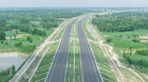 594-km Ganga Expressway connects Meerut to Prayagraj across UP