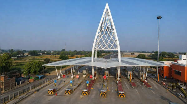 Rs 1,800 toll likely for full 594-km stretch, discounts expected