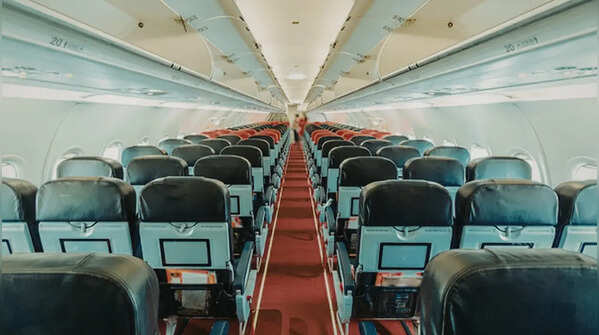 5 things travellers must do on an airplane that makes complete sense