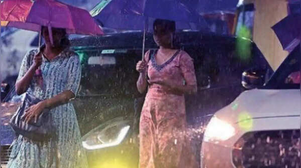 Strong Winds and Thundersqualls Predicted in East India