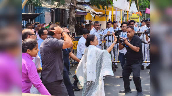 Trinamool Congress faces challenge in stronghold areas