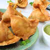 Article image for: Arrival of samosa in <i class="tbold">india</i>