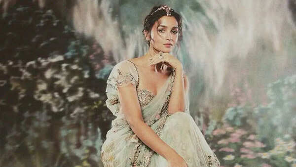 Alia Bhatt Photos
