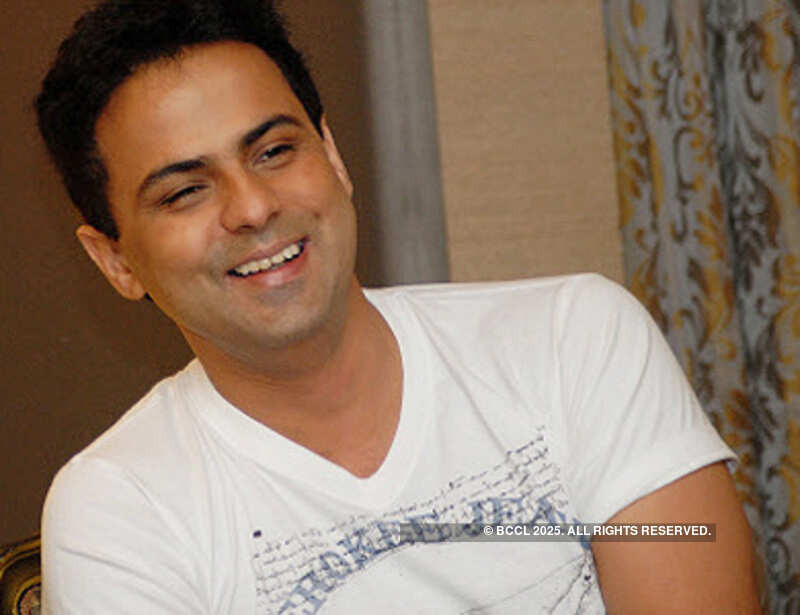 Pawan Shankar's Bollywood debut!