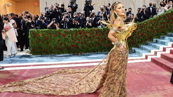  Sabyasachi Photos