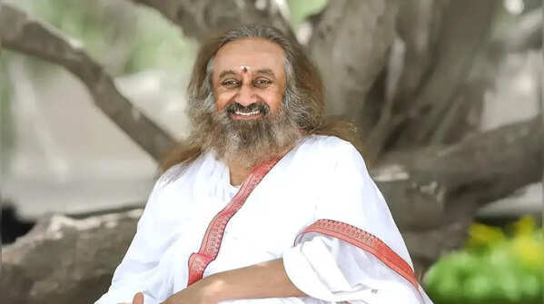 The simple breathing habit Sri Sri Ravi Shankar suggests to reduce stress instantly