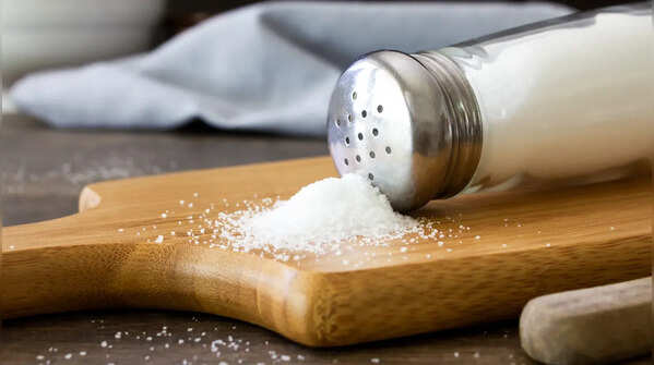 Why salt reacts to humidity