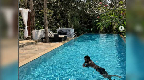 Swimming pool