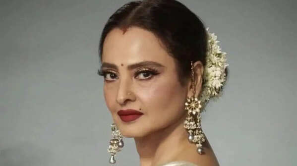Rekha and Pushpavalli