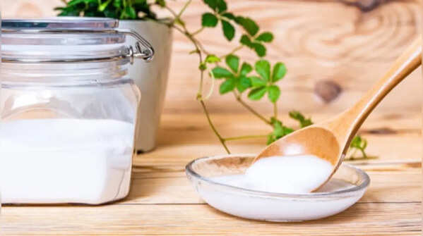 Support blooming with baking soda