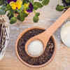 Article image for: Discourage slugs and <i class="tbold">Ant</i>s with baking soda