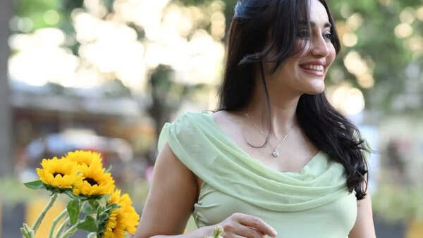 Surbhi Wallpapers