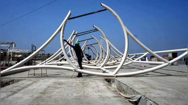 Kharegaon toll naka work gains pace