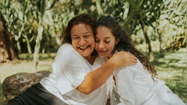 The emotional truth behind mother–daughter relationships: 8 things many realize too late