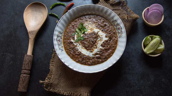 Dal Amritsari