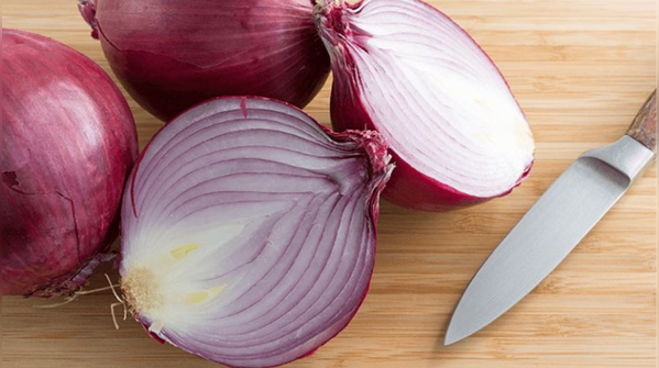 Onion Shampoo: The Clean-Up Act