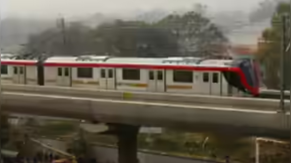 Tender for advanced trains