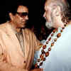 When Dharmendra recalled <i class="tbold">Shammi Kapoor</i>’s unconventional Srinagar breakfast of raw eggs and brandy