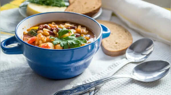 Snowfall in the UK: Healthy foods Brits eat during snowy weather conditions to stay warm