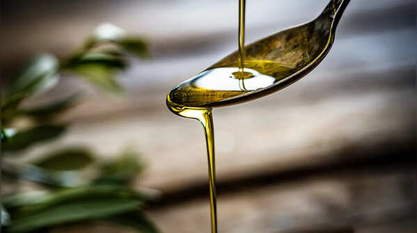 Measure oil instead of pouring freely