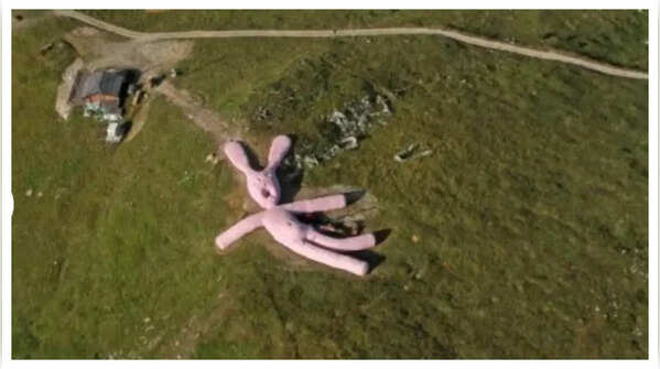The Giant Pink Bunny in Italy
