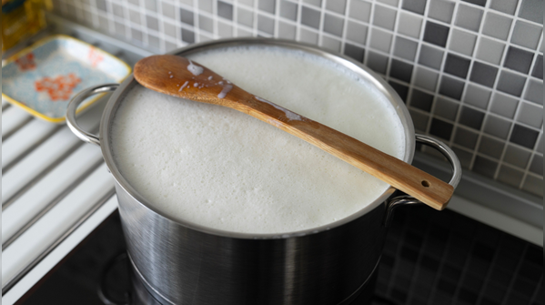 Three ways to prevent milk from curdling, 1. Heat it slowly and gently