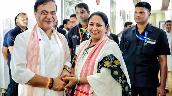 NDA leaders visit Kamakhya temple