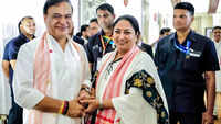Article image for: NDA leaders visit Kamakhya temple