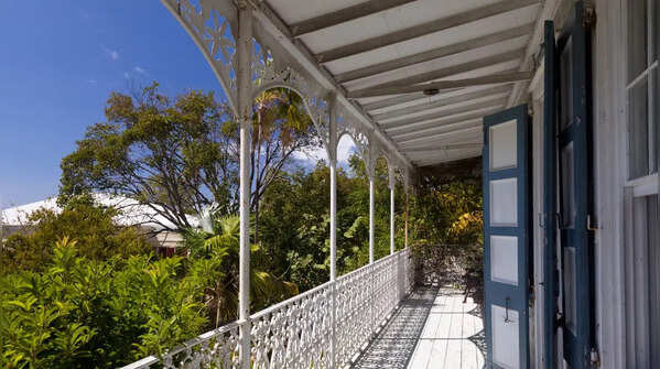 Verandahs and transitional spaces